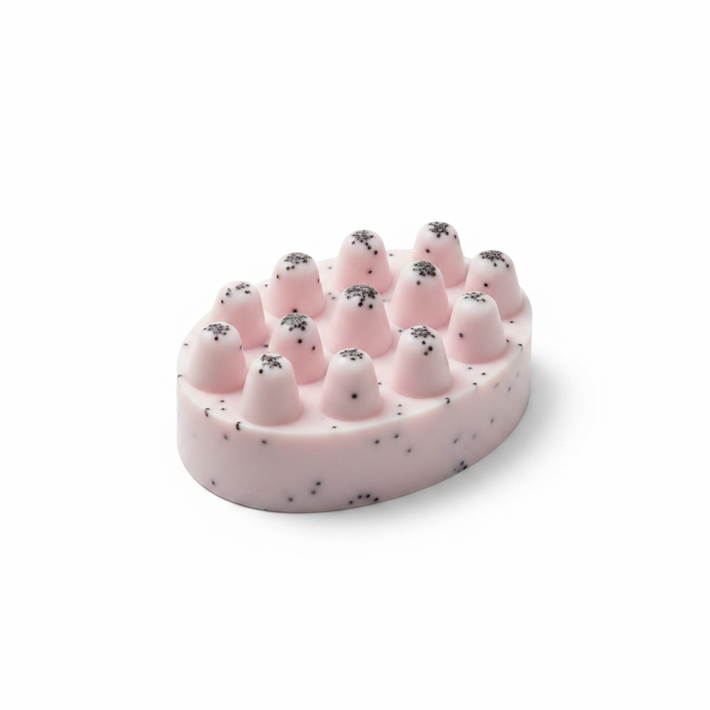 Savon massant rose pâle fond blanc